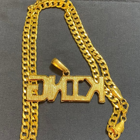 24 Inch Gold Tone Chain and King Pendant Combo - Picture 4 of 4